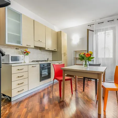 Apartment Palazzo Reale Cozy