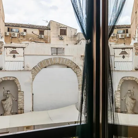 Palazzo Reale Cozy